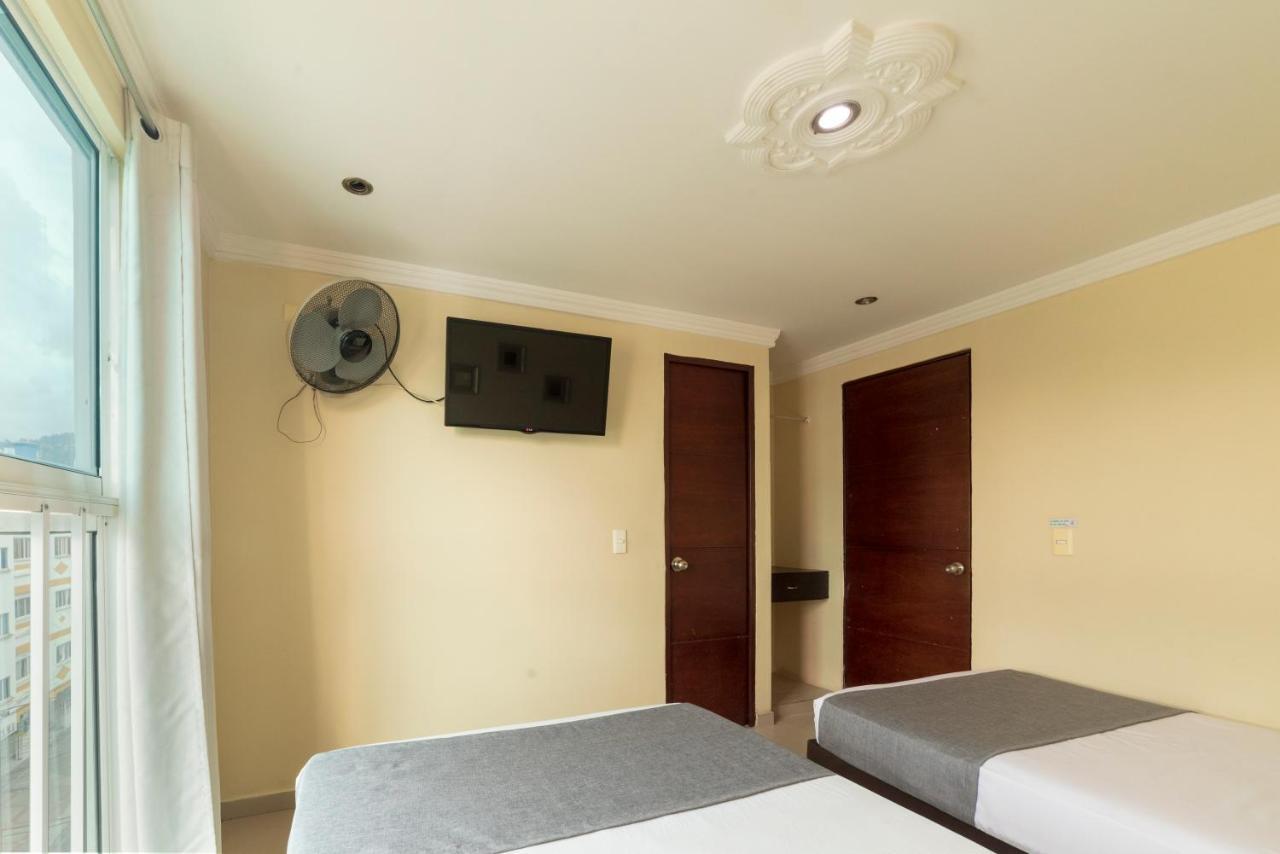 Ayenda 1503 Shaday Hotel Bucaramanga Bagian luar foto